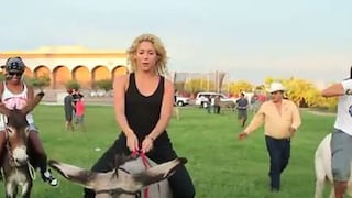 Video: Shakira participa en divertida carrera de burros en México 