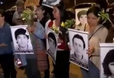 Manifestantes protestan frente al Palacio de Justicia tras la sentencia del TC que ordena liberar a Alberto Fujimori