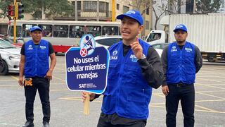 Sancionan a más de 1,740 conductores por usar celular mientras conducían