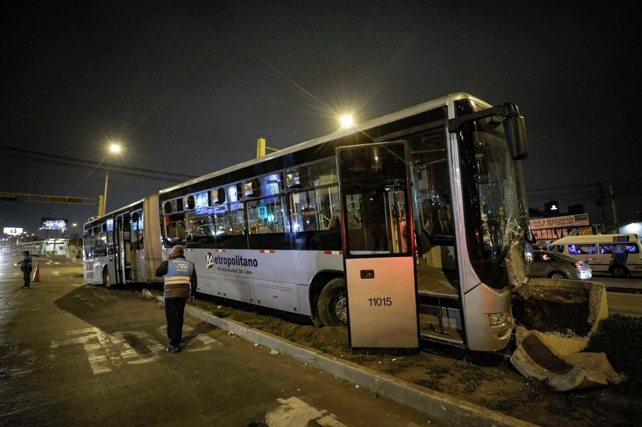 Reportan accidente vehicular con bus del Metropolitano en Independencia. Foto: Joel Alonzo/ GEC