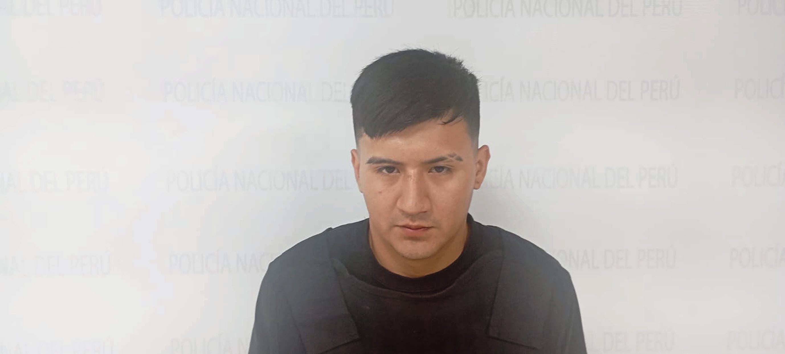 "Juanca" estaba con dos sujetos en un auto con drogas y balas.