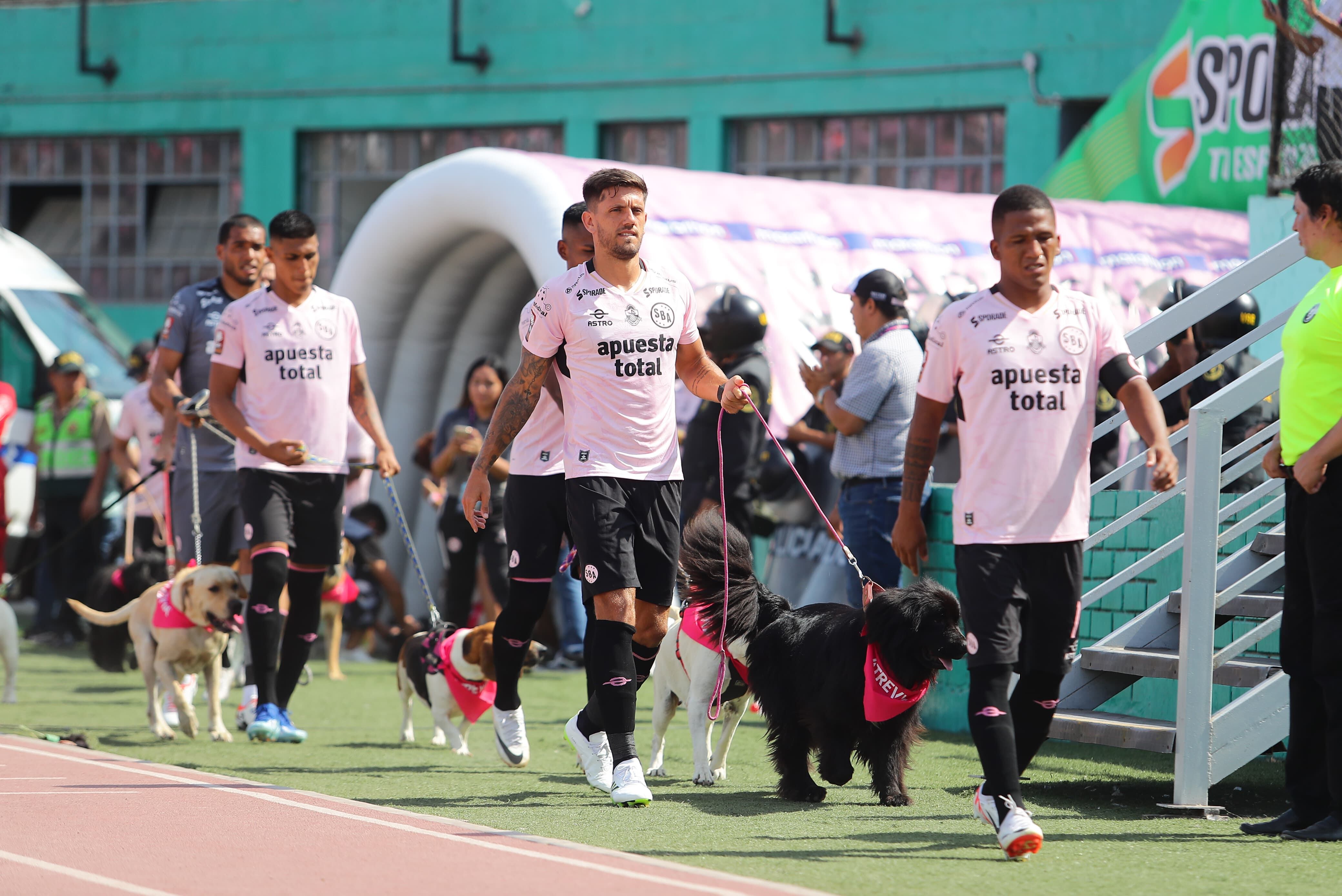 Sport Boys apoyó campaña de adopción. (Foto: Jesus Saucedo /@photo.gec)