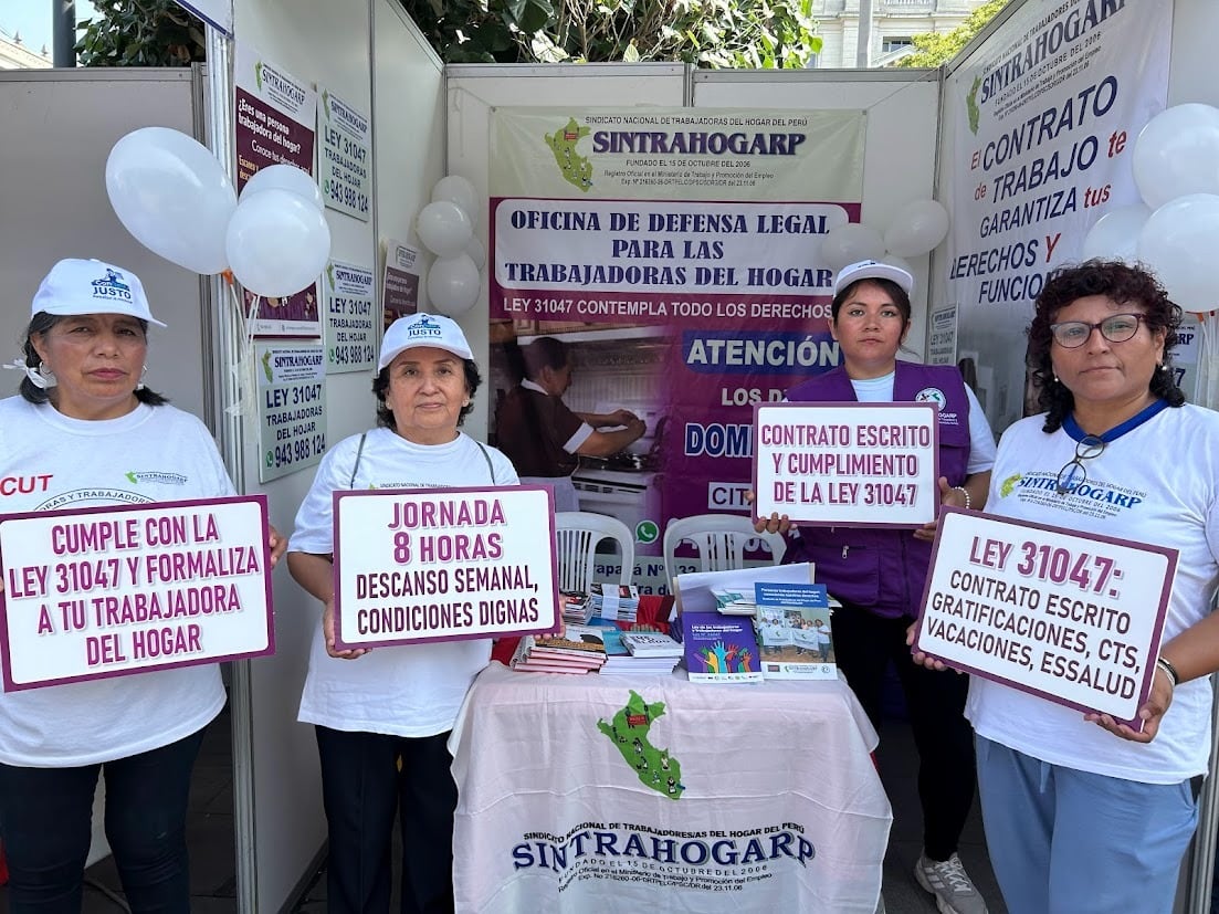 Trabajadoras del hogar en Perú exigen respeto a sus derechos laborales en Navidad