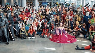 Cientos de cosplayers se disfrazan de sus personajes favoritos en festival cultural