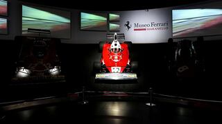 ​Niki Lauda recibe emotivo e impresionante homenaje de Ferrari (VIDEO)