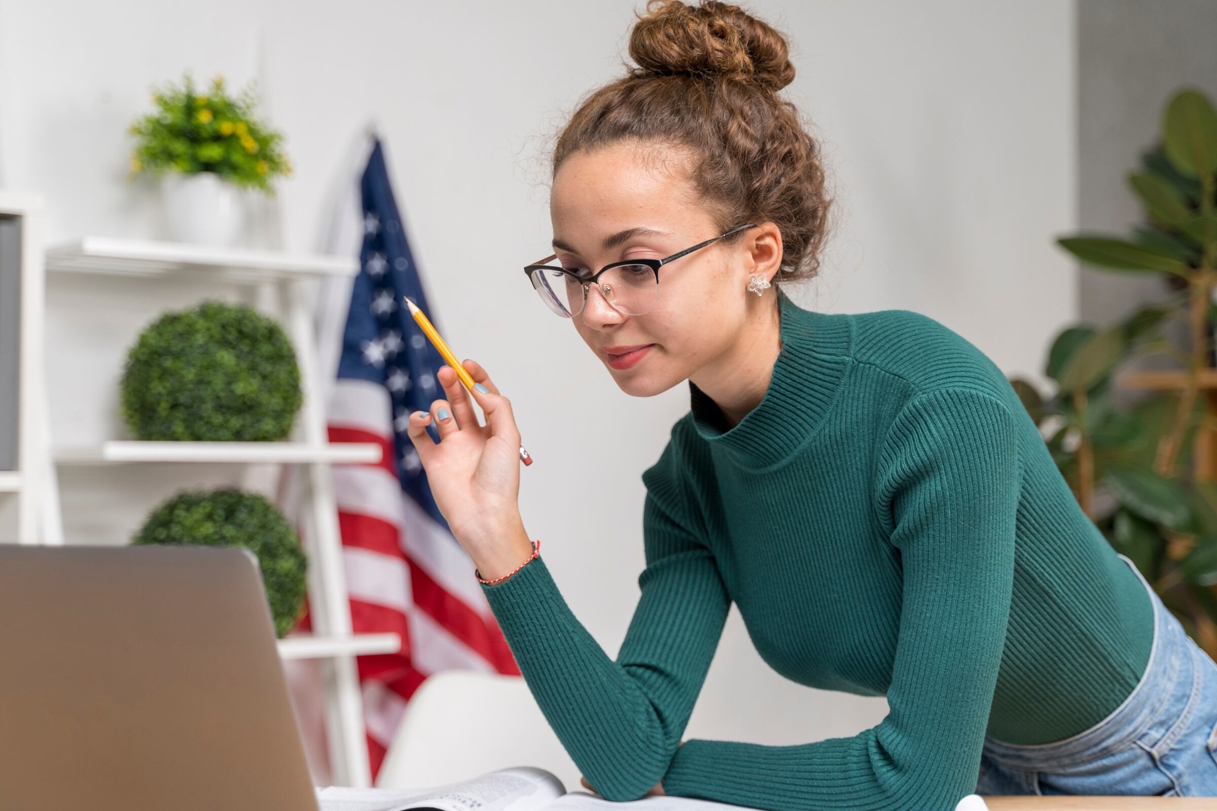 Aprender inglés es algo que se ha vuelto una obligación para abrirse nuevas oportunidades en el mundo (Foto: Freepik)