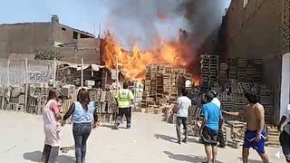 Incendio se registra en almacén de mercado en Huaral (VIDEO)