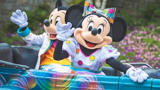 Disneyland París es criticado por ultraconservadores por espectáculo LGTB 