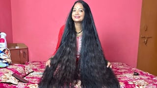 Mujer india tiene la cabellera más larga del mundo