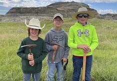 Niños exploradores descubren esqueleto de extraño Tyrannosaurus rex