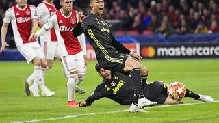 ​Ajax y Juventus empatan 1-1 y dejan la eliminatoria abierta