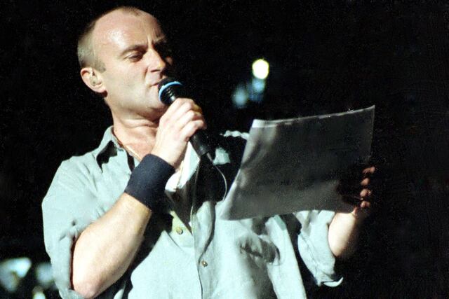 Es importante mencionar que Phil Collins ha estado presentando problemas de salud desde el año 2007, cuando sufrió una seria lesión en la columna que ocasionó el daño de las vértebras de la parte superior del cuello y le provocó daños en los nervios. Foto: GEC Archivo Histórico