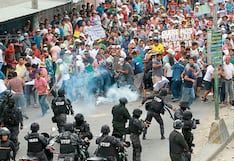 Bolivia: campesinos amenazan con tomar los cuarteles por temor a la represión militar