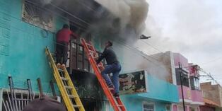 ¡Tragedia! Diez estudiantes mueren calcinados en karaoke de Puno