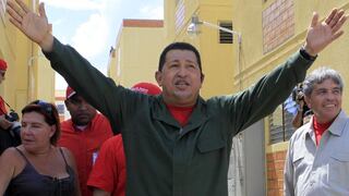 Hugo Chávez tomará terrenos privados para construir viviendas