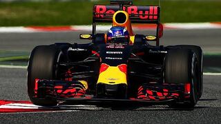   Fórmula 1: Max Verstappen es el más rápido en pruebas en Montmeló 