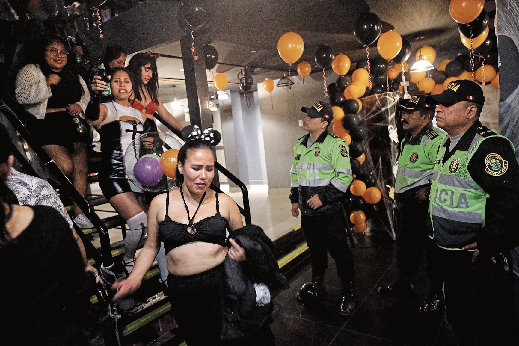 La Policía podría intervenir fiestas y otras reuniones sociales.