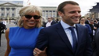 Candidato presidencial francés Emmanuel Macron es 23 años menor que su esposa 