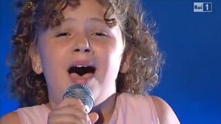 Niña de 11 años cautiva con su talento para cantar Opera [VIDEO]