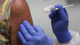 Vacuna contra el COVID-19 de Pfizer es “eficaz en un 90%” tras fase 3