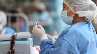 Aprueban reforma que permite al personal médico tener doble empleo