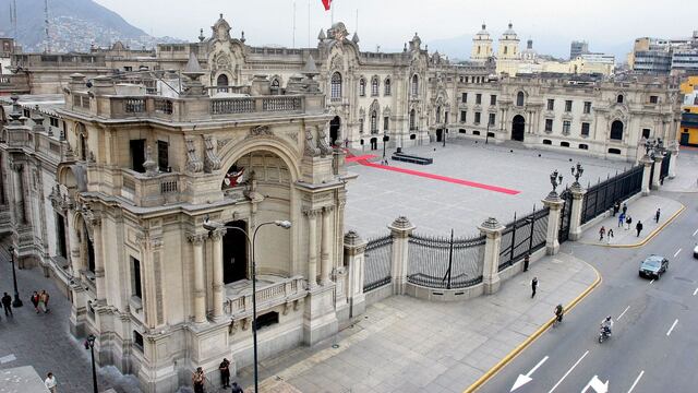 ¿Por qué Dina Boluarte no levanta orden de ocultar las visitas a Palacio de Gobierno?