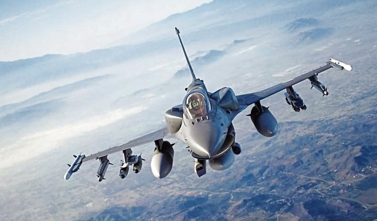 Los cazas F-16 tienen una plataforma de la década de 1970.