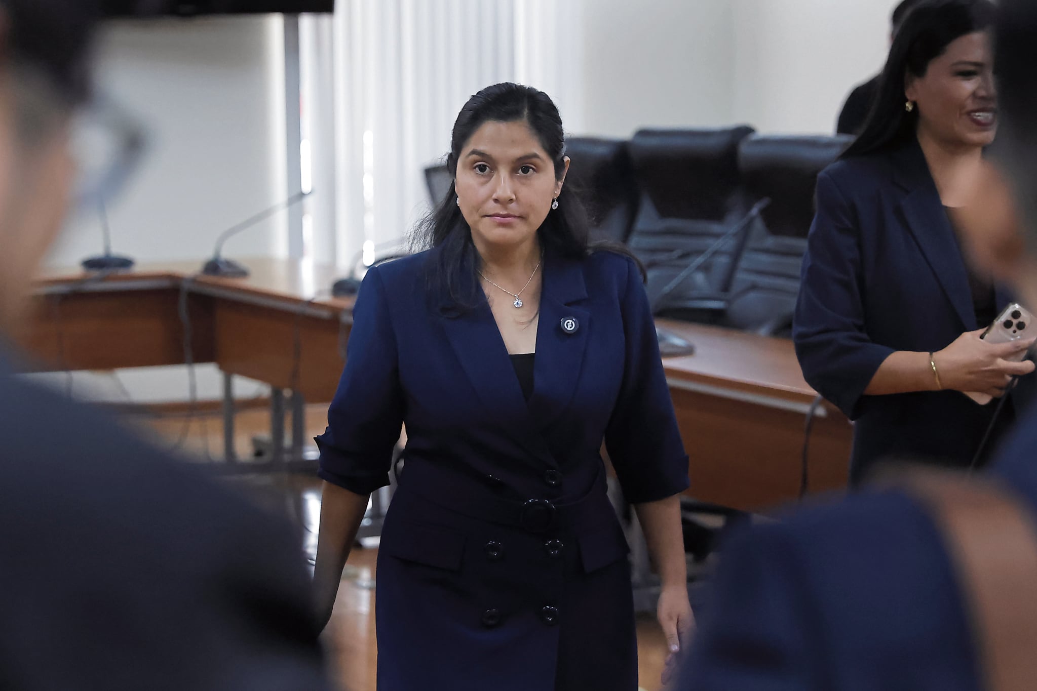 Yenifer Paredes recibió apoyo de todas las bancadas al ser elegida por unanimidad.