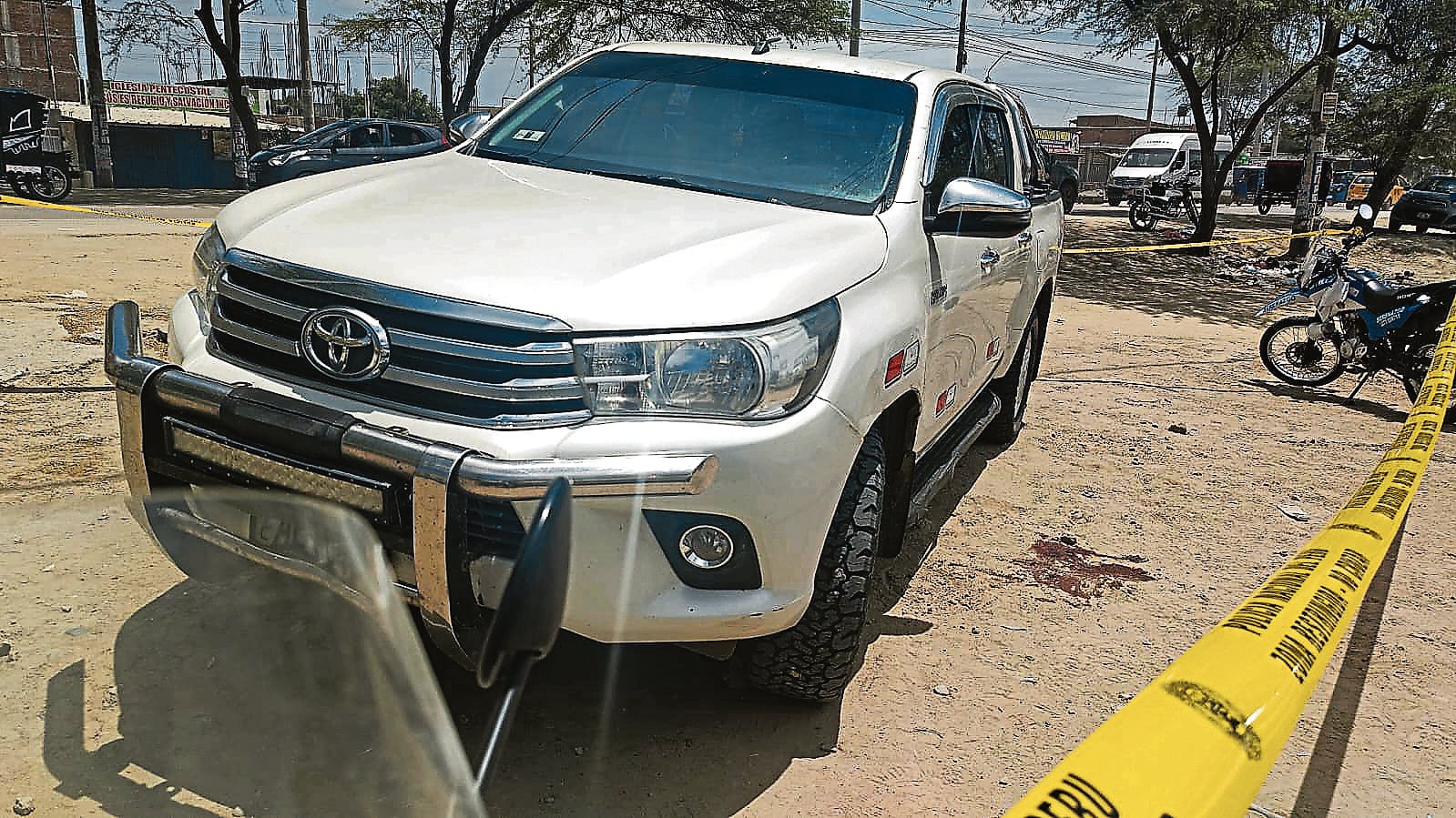 El alcalde Jorge Huanca Merino (58) conducía la camioneta de placa de rodaje EAE-064, de propiedad de la piurana Municipalidad Distrital de Suyo.