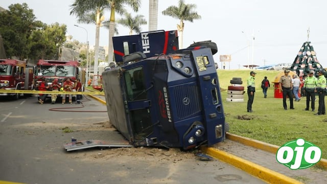 Chorrillos: accidente de camión de caudales en la Costa Verde deja un muerto y un herido (VIDEO)