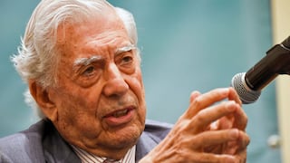 Mario Vargas Llosa supera el COVID-19 y sale de la clínica