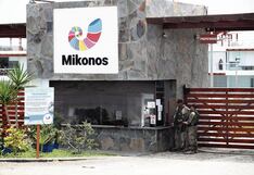 “Autos oficiales entraron a Mikonos con placas adulteradas”