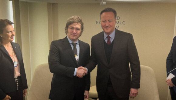 Javier Milei fraterniza con David Cameron, quien ratifica que Las Malvinas son británicas, no argentinas.