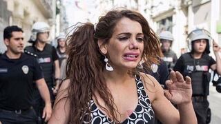 ​Turquía: Activista transexual Hande Kader aparece mutilada y calcinada [VIDEO]