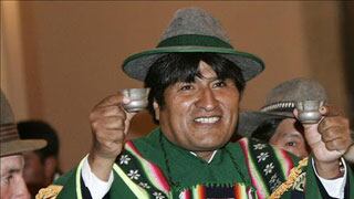 Evo Morales: "Triunfo de Humala vistió de rojo a Suramérica" 