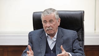 Fujimorista Fernando Rospigliosi alerta sobre peligro de “otro” golpe de Estado