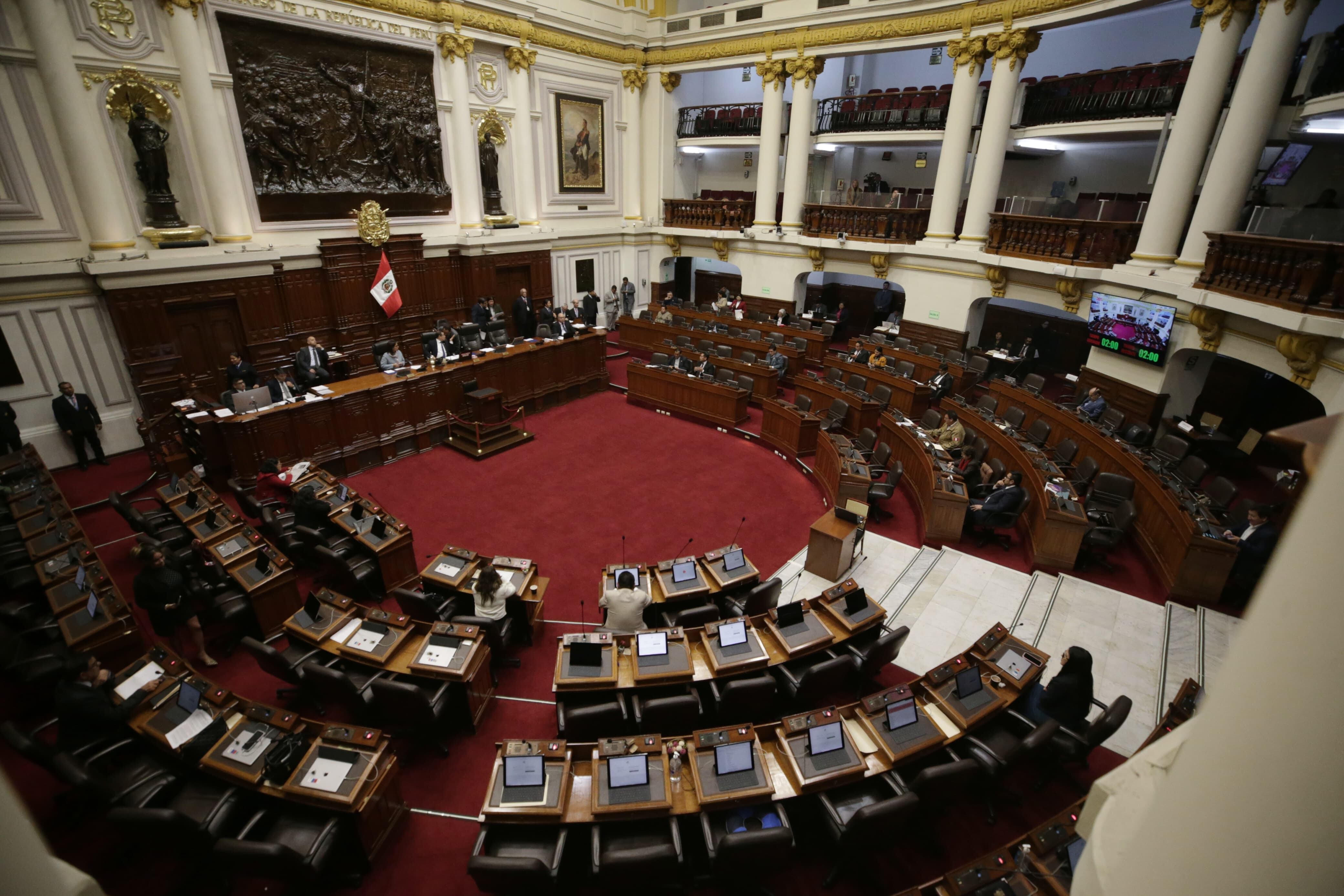 Pleno del Congreso aprobó dictámenes. (Fotos: César Bueno @photo.gec)