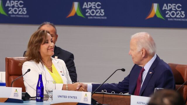 Joe Biden entrega la posta a Dina Boluarte: APEC 2024 será en Perú