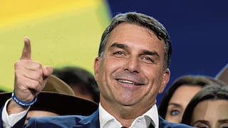 Flávio Bolsonaro y Luiz Inácio Lula da Silva se lanzan a cazar votos por la Presidencia