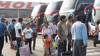 Viajeros pagan el doble por pasajes por fiestas de Navidad y Año Nuevo