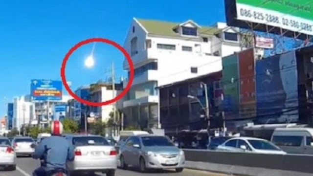 ​YouTube: Captan caída de meteorito que generó alarma en Bangkok [VIDEO]