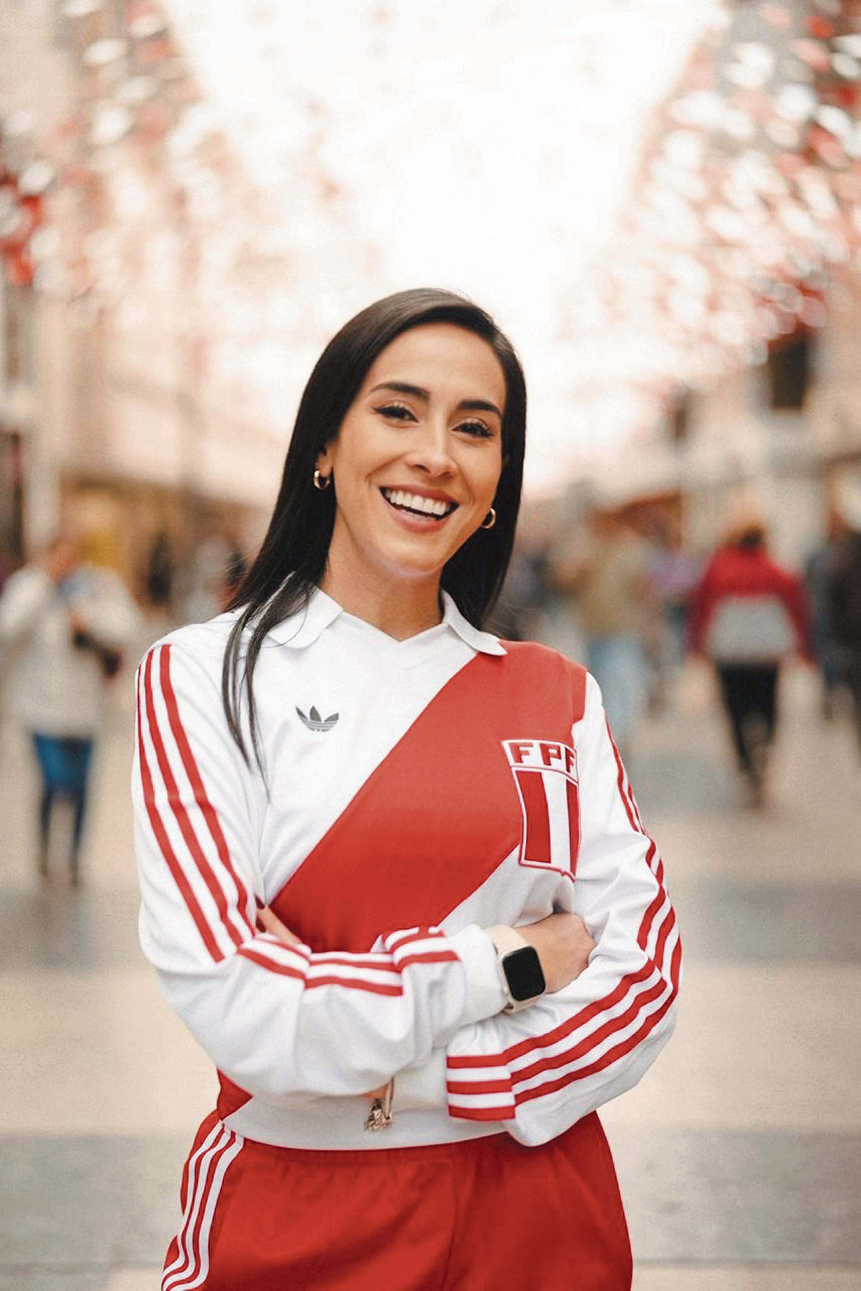 Es hincha de la selección y le tiene fe al técnico Mano Menezes. FOTO: Álbum personal de Romina Vega.