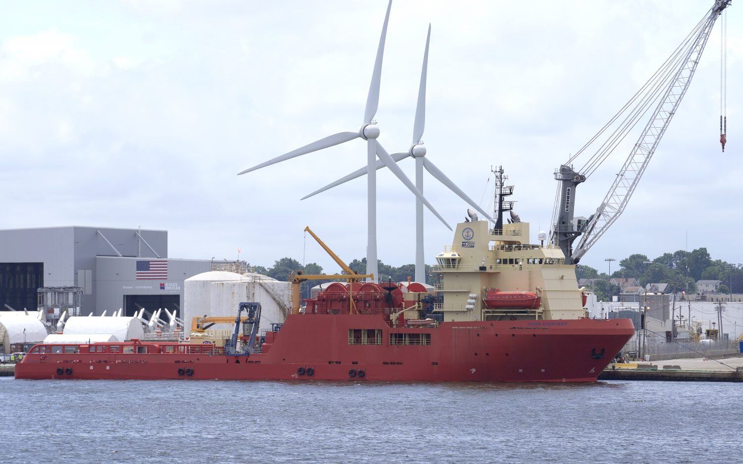 Buque lanzará submarino para explorar el Titanic como nunca se ha hecho antes.