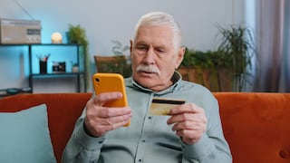 ¡Cuidado con los ciberdelincuentes! Cómo proteger a padres y abuelos de las estafas digitales