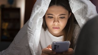 Alertan sobre impacto de la inteligencia artificial (IA) en el consumo digital de los adolescentes