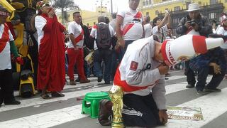 Perú vs. Francia: reacciones de fans tras derrota de la blanquirroja [FOTOS]