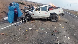 Cinco comerciantes mueren en choque