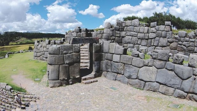 Cusco: visitas a complejo de Sacsayhuamán duplican a las de Machu Picchu