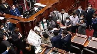 Pedro Castillo: Congreso suspende sesión por pancarta que decía: “#VacanciaYa”