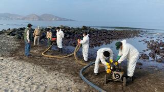 Derrame de petróleo: Más de 4 mil galones de crudo son extraídos de zonas afectadas en la Bahía de Ancón